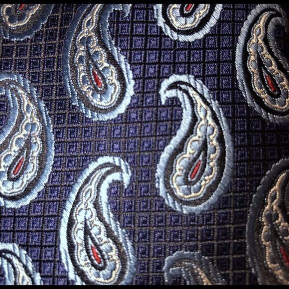 $120 DANIEL‎ CREMIEUX SIGNATURE COLLECTION TIE LIMITED EDITION 100% SILK 88/96 - Picture 2 of 6